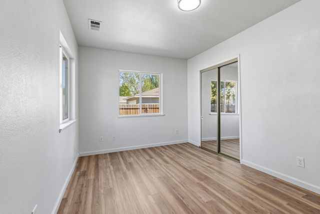 535 W Lowell Ave, Tracy, CA 95376