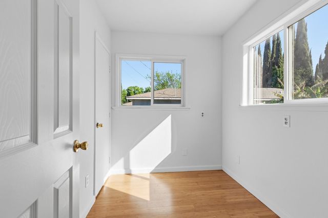 535 W Lowell Ave, Tracy, CA 95376