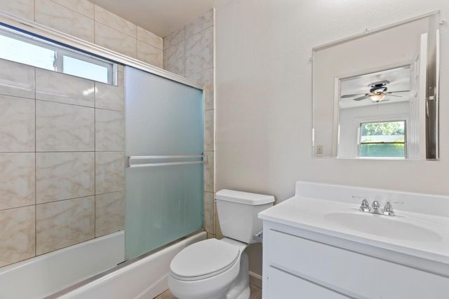 535 W Lowell Ave, Tracy, CA 95376