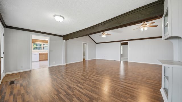 12024 Laurbrow Road, Soddy Daisy, TN 37379
