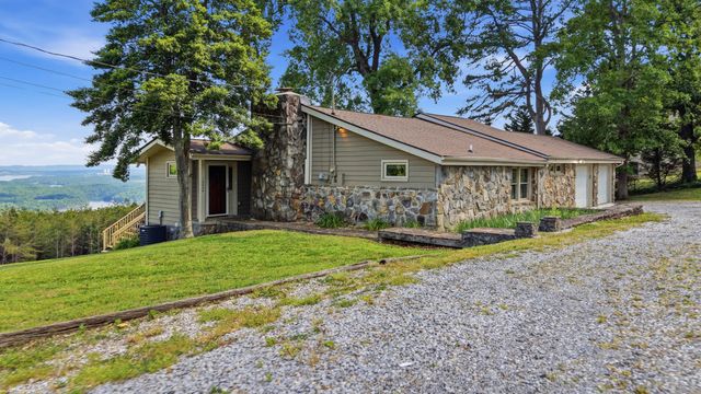 12024 Laurbrow Road, Soddy Daisy, TN 37379