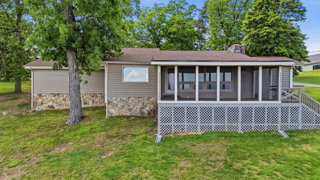 12024 Laurbrow Road, Soddy Daisy, TN 37379