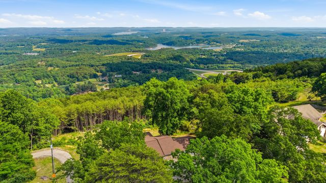 12024 Laurbrow Road, Soddy Daisy, TN 37379