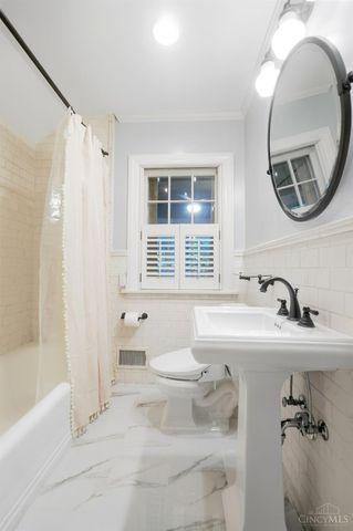 3415 Principio Avenue, Cincinnati, OH 45208