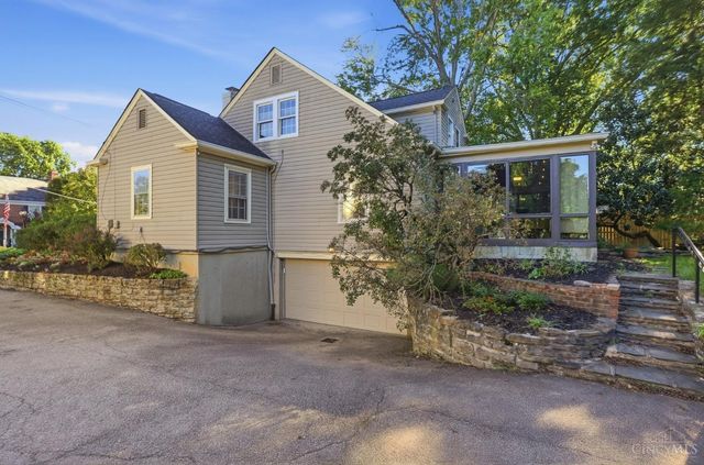 3415 Principio Avenue, Cincinnati, OH 45208