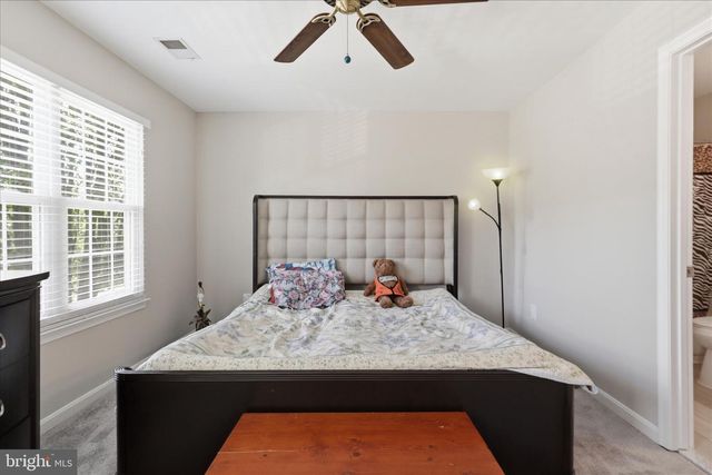 111 CONNERY TER SW, Leesburg, VA 20175