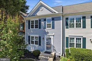 111 CONNERY TER SW, Leesburg, VA 20175