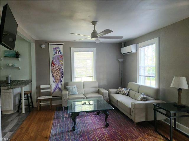 646 Dune ST, Norfolk, VA 23503