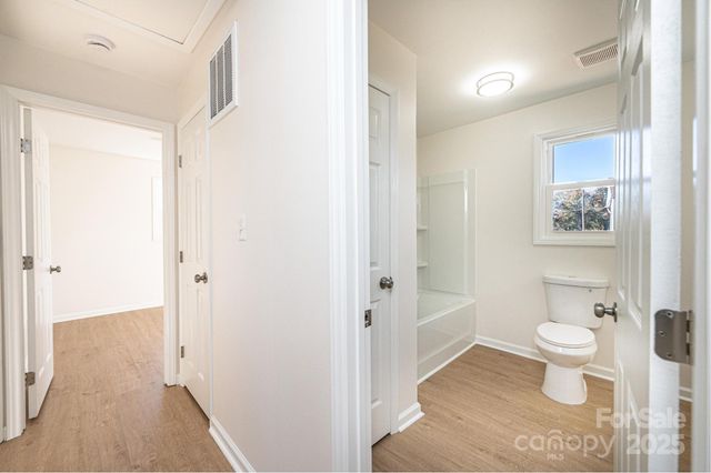 731 7th Avenue Court SE, Hickory, NC 28602