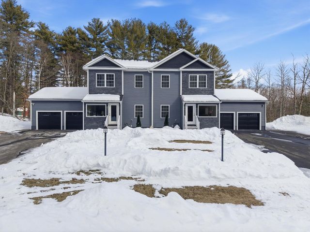 4 Wilshire Ln, Pelham, NH 03076