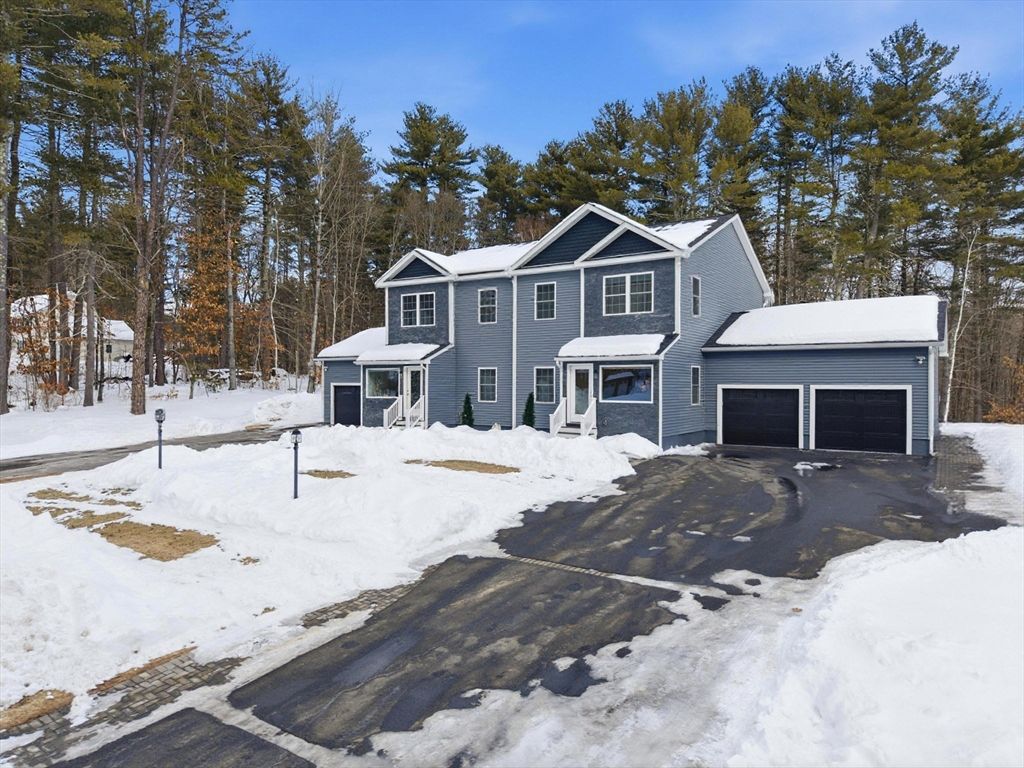 4 Wilshire Ln, Pelham, NH 03076