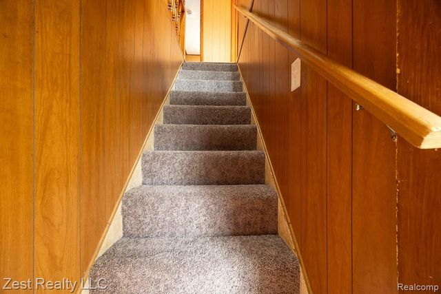 1353 Pagel Avenue, Lincoln Park, MI 48146