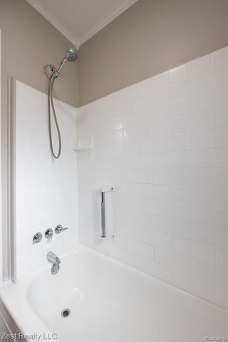 1353 Pagel Avenue, Lincoln Park, MI 48146