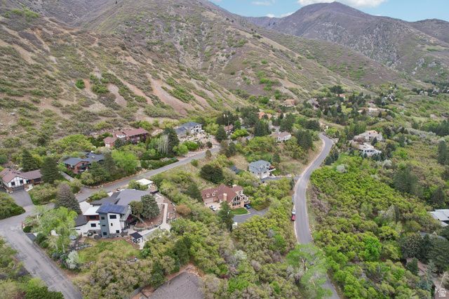 2686 E BONNEVILLE TERRACE DR, Ogden, UT 84403