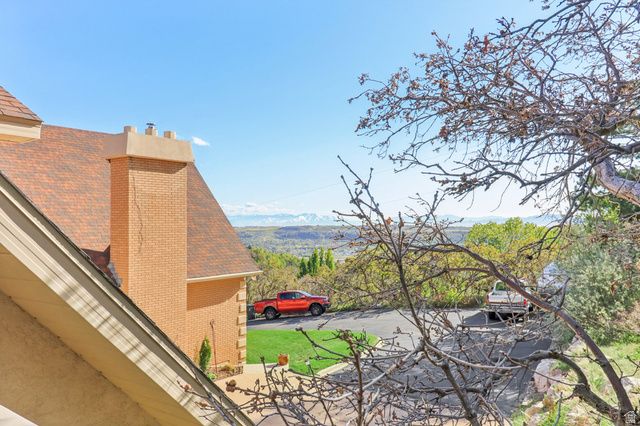 2686 E BONNEVILLE TERRACE DR, Ogden, UT 84403