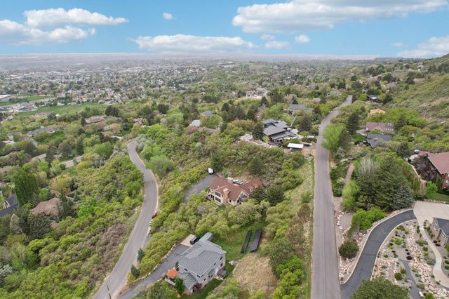 2686 E BONNEVILLE TERRACE DR, Ogden, UT 84403