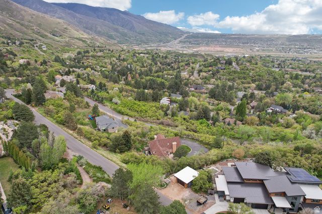 2686 E BONNEVILLE TERRACE DR, Ogden, UT 84403
