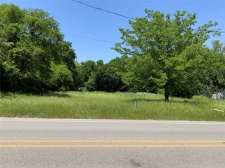 302 W Sherman Street, Chico, TX 76431