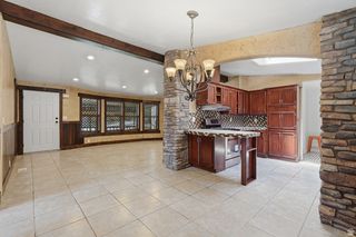 2875 N HILLFIELD RD #111, Layton, UT 84041