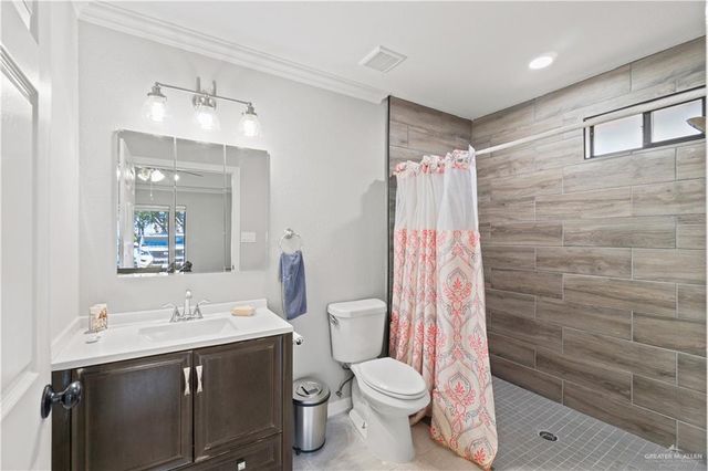 9230 N Moorefield Road, Mission, TX 78574