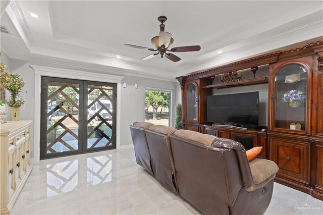 9230 N Moorefield Road, Mission, TX 78574