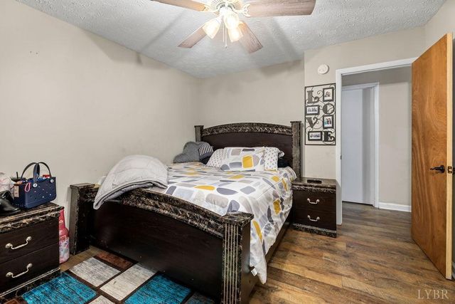 1117 Long Meadows Drive, Lynchburg, VA 24502