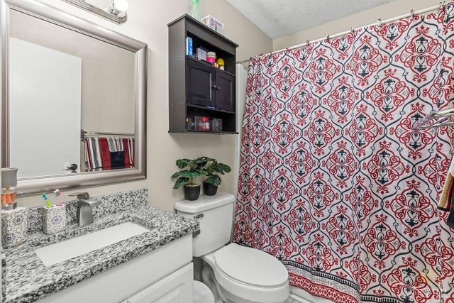 1117 Long Meadows Drive, Lynchburg, VA 24502