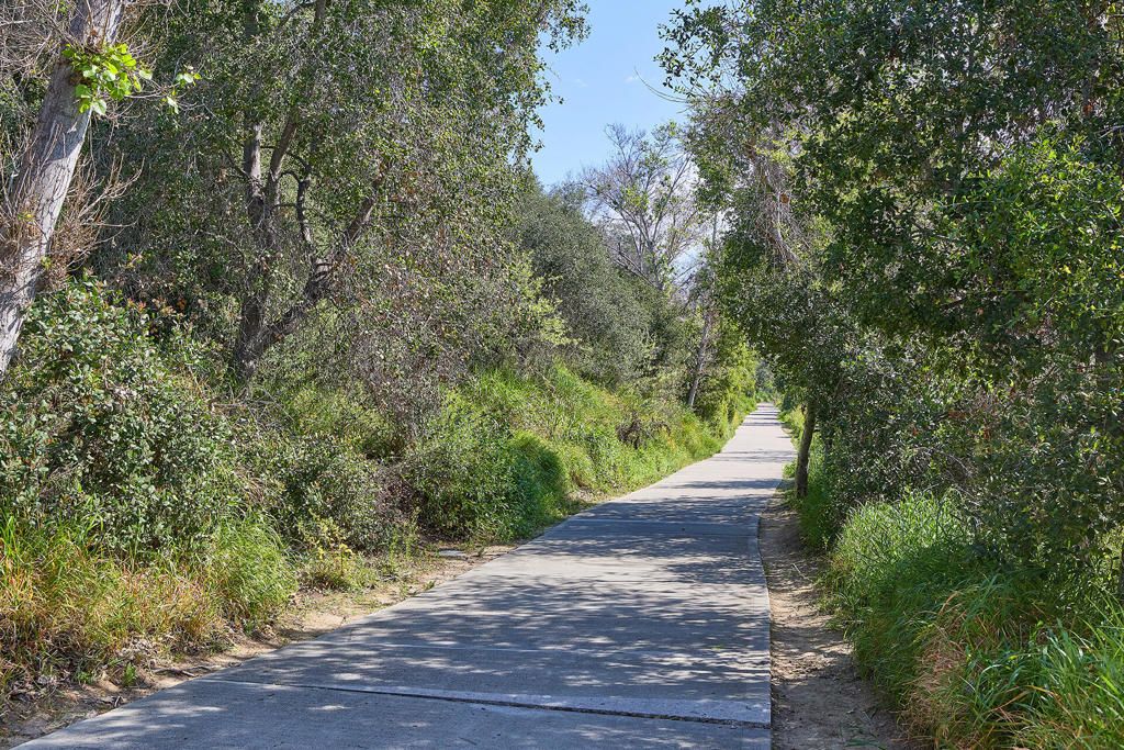 Image 24 of property listing at 8015 Caminito De Pizza E, San Diego, CA 92108