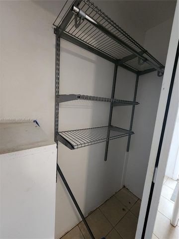 315 Walnut St 2, Hollywood, FL 33019