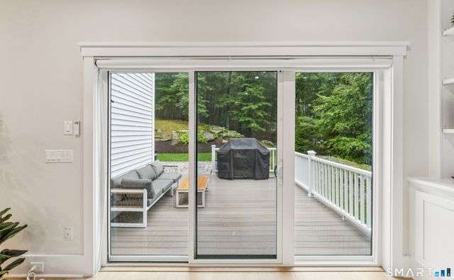 105 Sleepy Hollow Road, Ridgefield, CT 06877