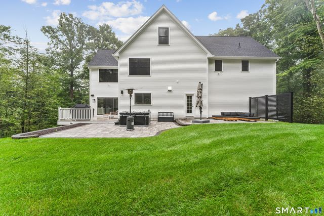 105 Sleepy Hollow Road, Ridgefield, CT 06877