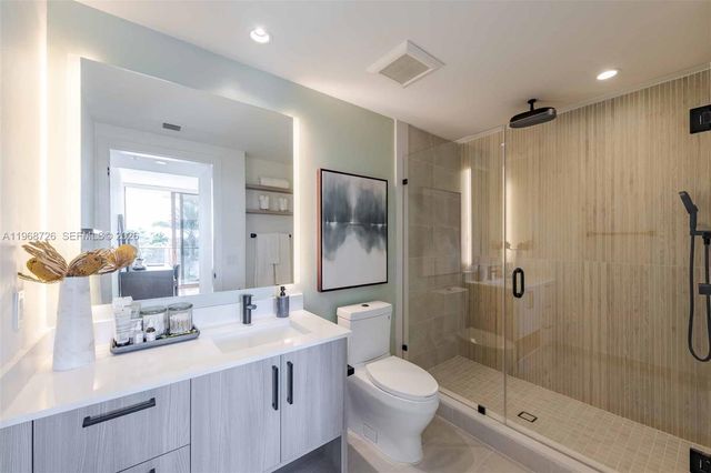 3900 Alton Road 812, Miami Beach, FL 33140