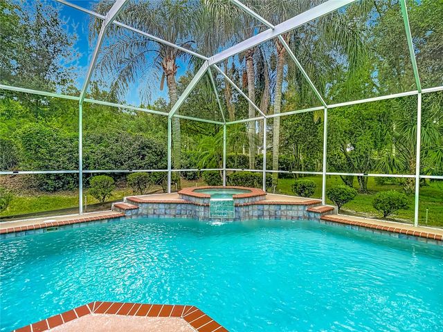 10221 GARDEN ALCOVE DRIVE, Tampa, FL 33647