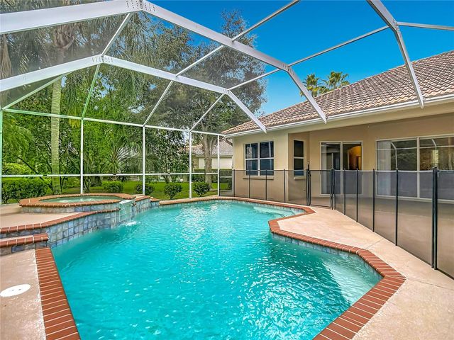10221 GARDEN ALCOVE DRIVE, Tampa, FL 33647