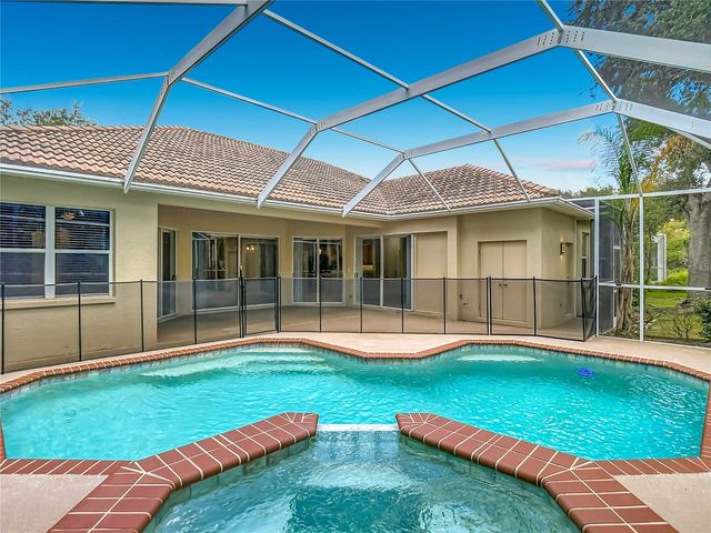 10221 GARDEN ALCOVE DRIVE, Tampa, FL 33647