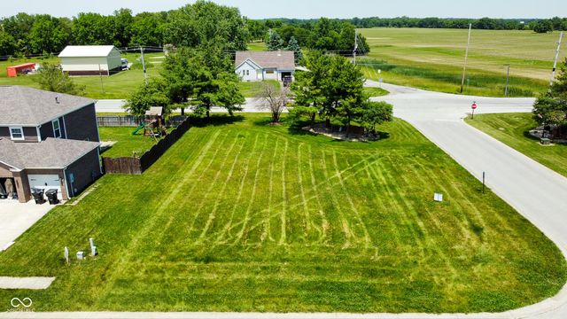 2014 Gosling Court, Franklin, IN 46131