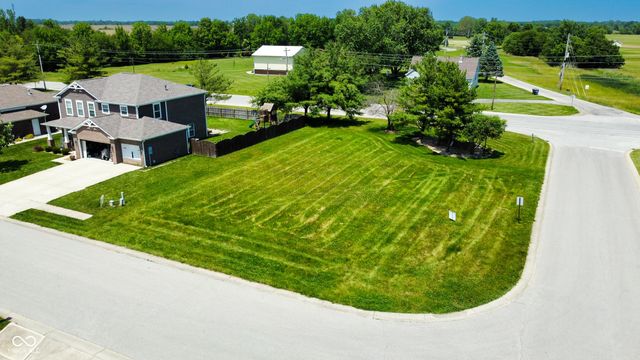 2014 Gosling Court, Franklin, IN 46131