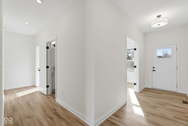 2014 Gosling Court, Franklin, IN 46131