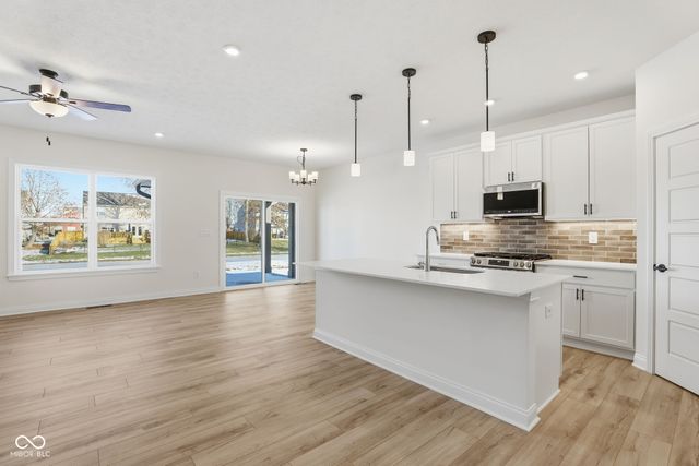 2014 Gosling Court, Franklin, IN 46131