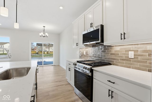 2014 Gosling Court, Franklin, IN 46131