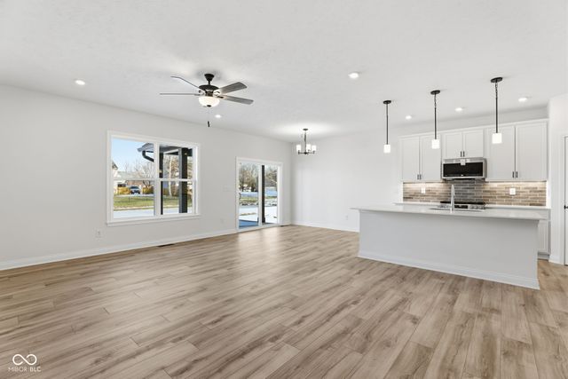 2014 Gosling Court, Franklin, IN 46131