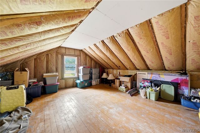 738 Upper Mountain Road, Lewiston, NY 14092
