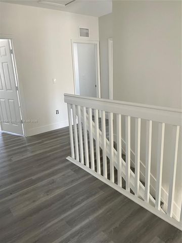 27501 SW 138th Ave, Homestead, FL 33032