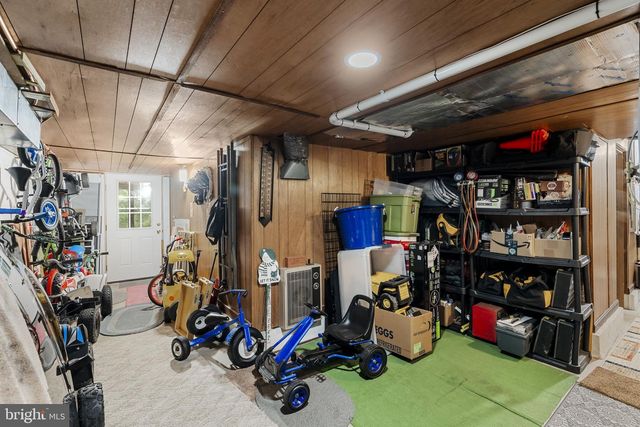 1195 SEGLOCK RD, Lititz, PA 17543