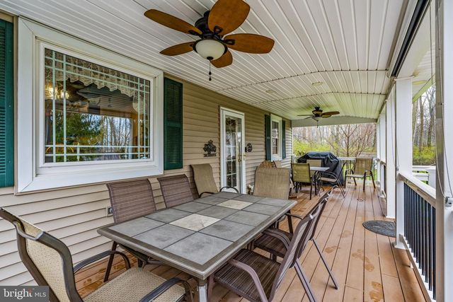 1195 SEGLOCK RD, Lititz, PA 17543