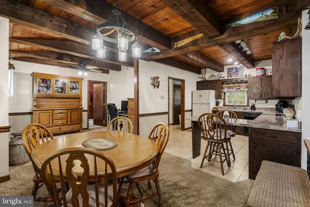 1195 SEGLOCK RD, Lititz, PA 17543