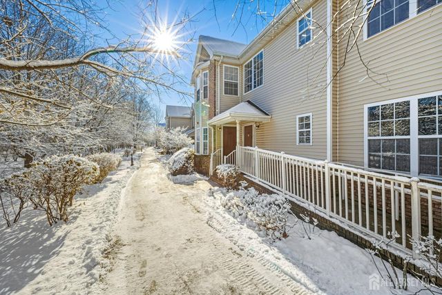 102 forest Drive, Piscataway, NJ 08854