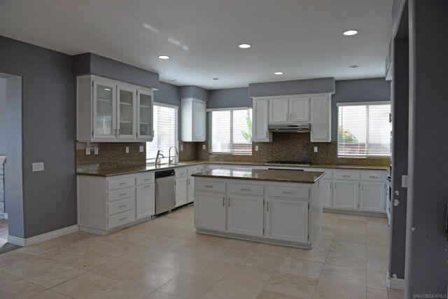 1575 Wishing Star Dr, Chula Vista, CA 91915
