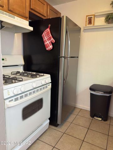 2112 E 18th Street, Tucson, AZ 85719