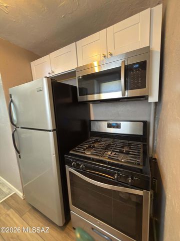 2112 E 18th Street, Tucson, AZ 85719